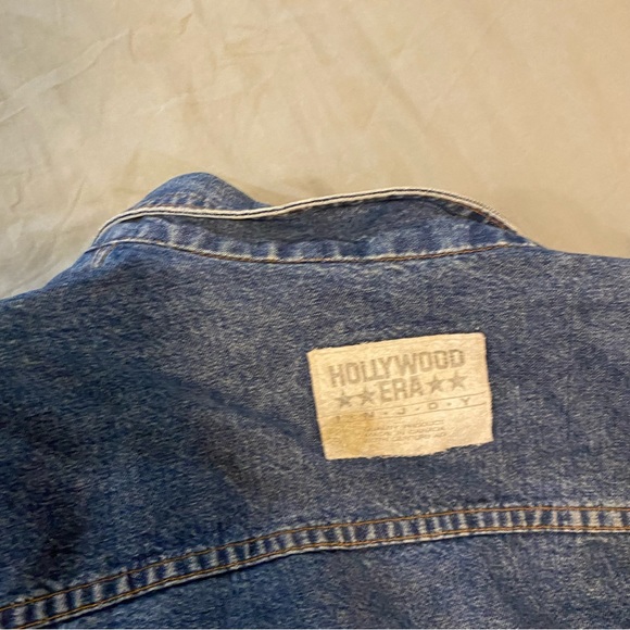 Medium oversized denim jacket - Picture 3 of 4